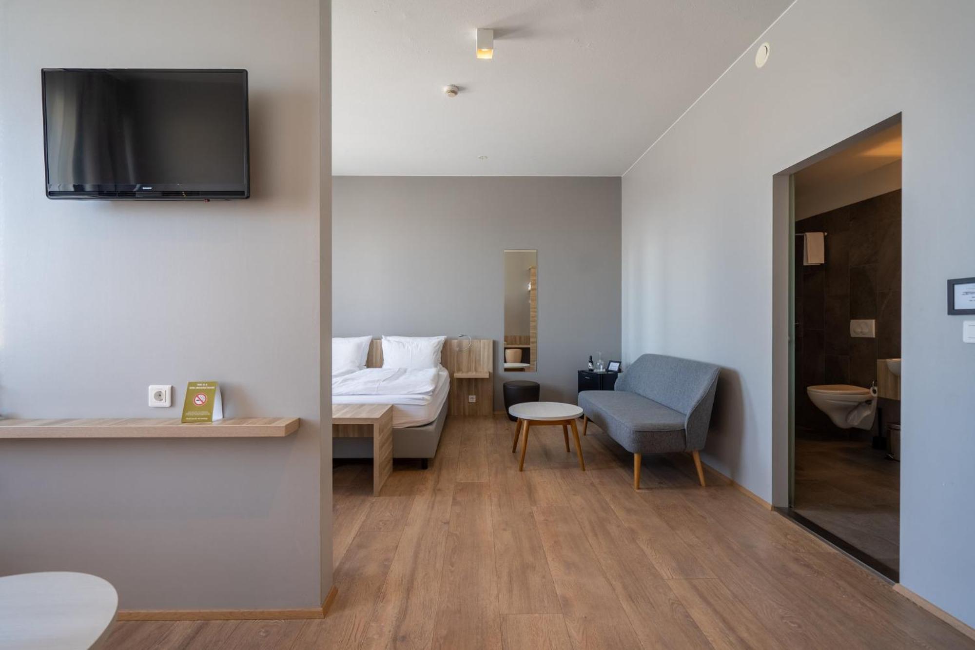 Hotel Laugarbakki Hunathing Vestra Экстерьер фото